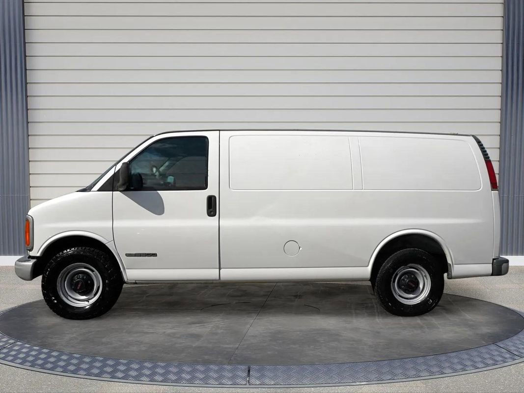 Used 1997 GMC Savana 2500 image 6