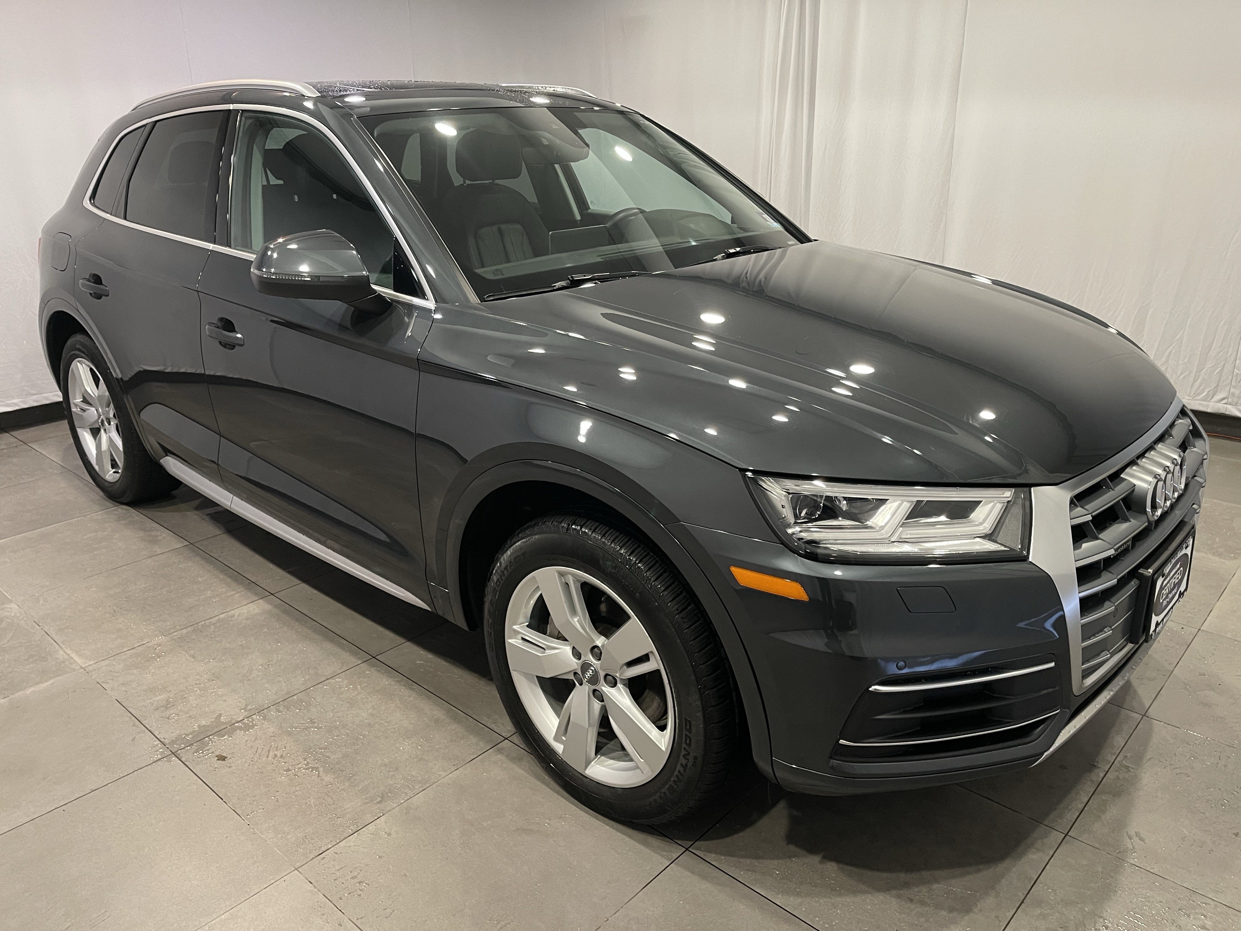 Used 2019 Audi Q5 2.0T Premium Plus w/ Premium Plus Package AWD/4WD image 3