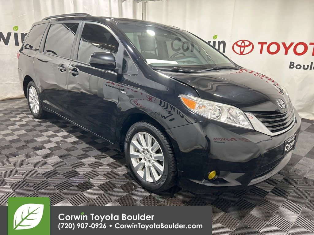 Used 2017 Toyota Sienna LE 360° Tour