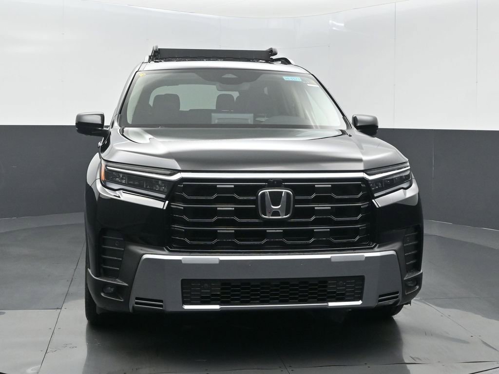 New 2026 Honda Pilot Touring image 4