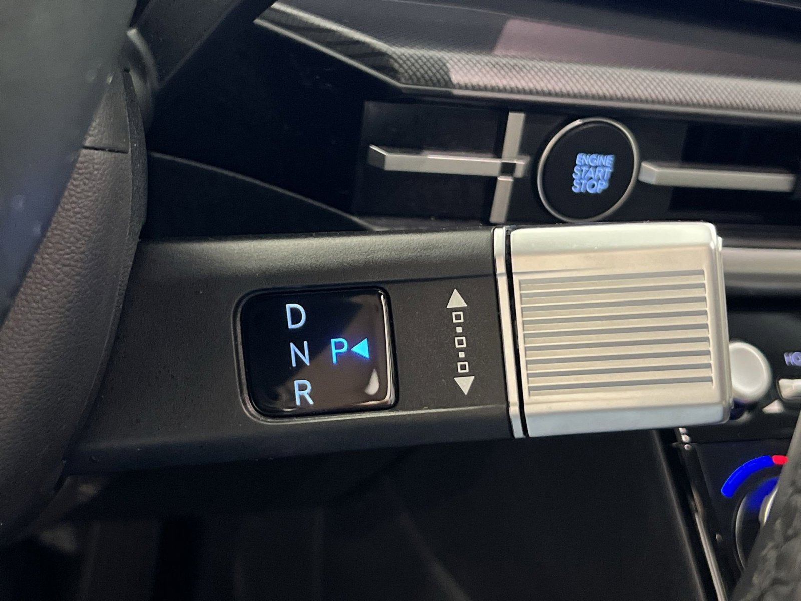 Used 2024 Hyundai Santa Fe SEL image 22