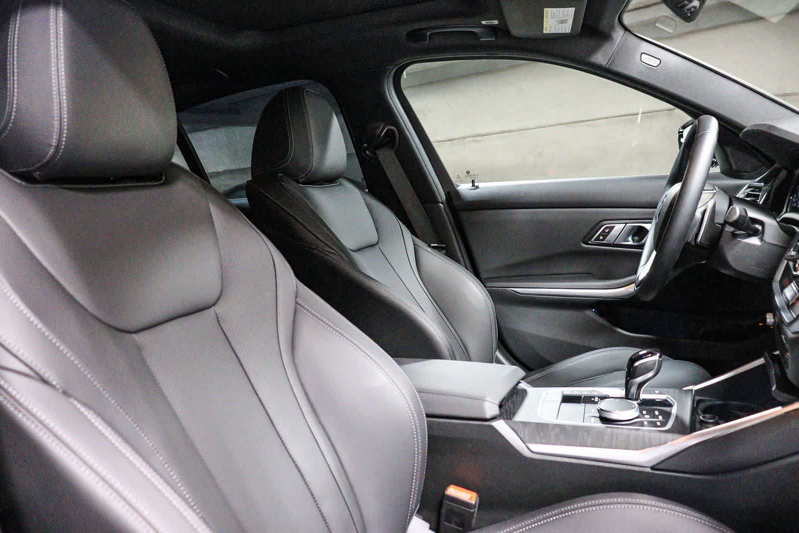 Used 2022 BMW 330e RWD image 17