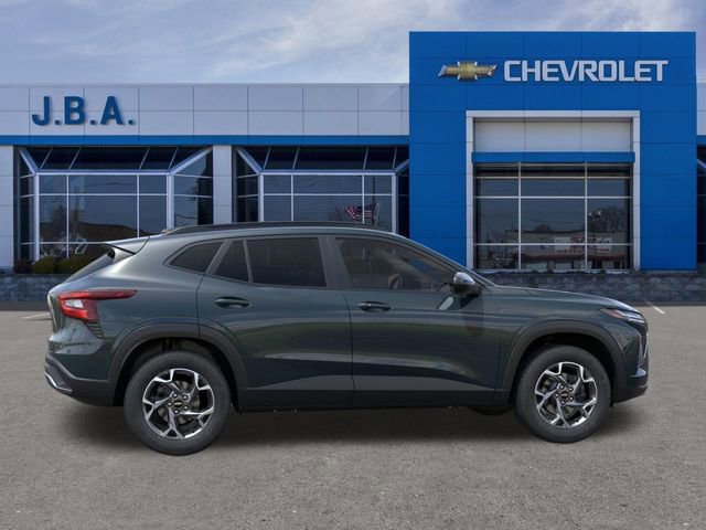 New 2026 Chevrolet Trax LT w/ Sunroof Package image 5