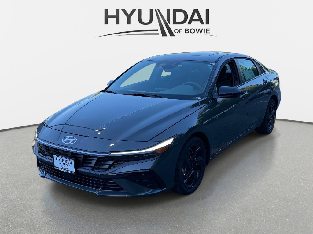 New 2026 Hyundai Elantra SEL Sport Premium FWD image 5