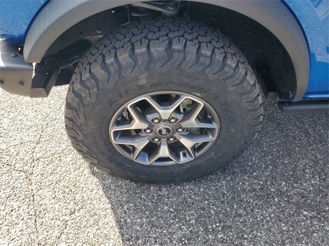 Used 2023 Ford Bronco Badlands image 5