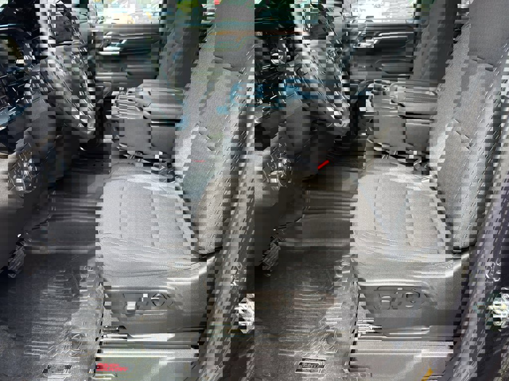 Used 2023 Chevrolet Silverado 1500 RST w/ Z71 Off-Road Package image 12