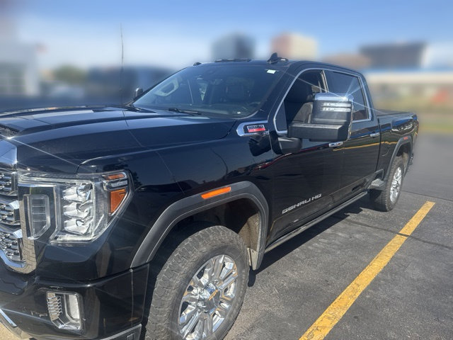 Used 2022 GMC Sierra 2500 Denali w/ Denali Ultimate Package AWD/4WD image 38