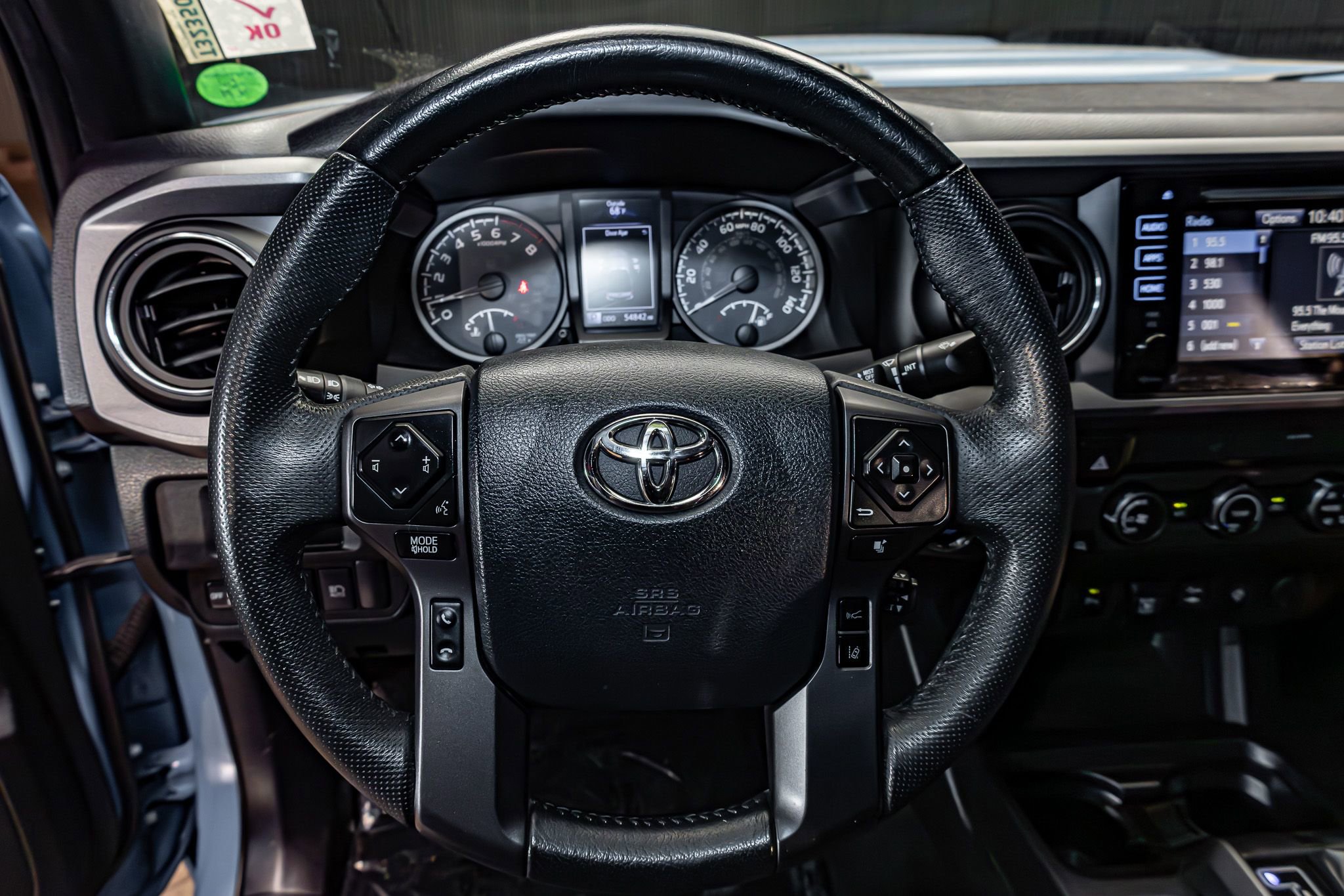 Used 2019 Toyota Tacoma TRD Sport w/ Technology Package RWD image 17