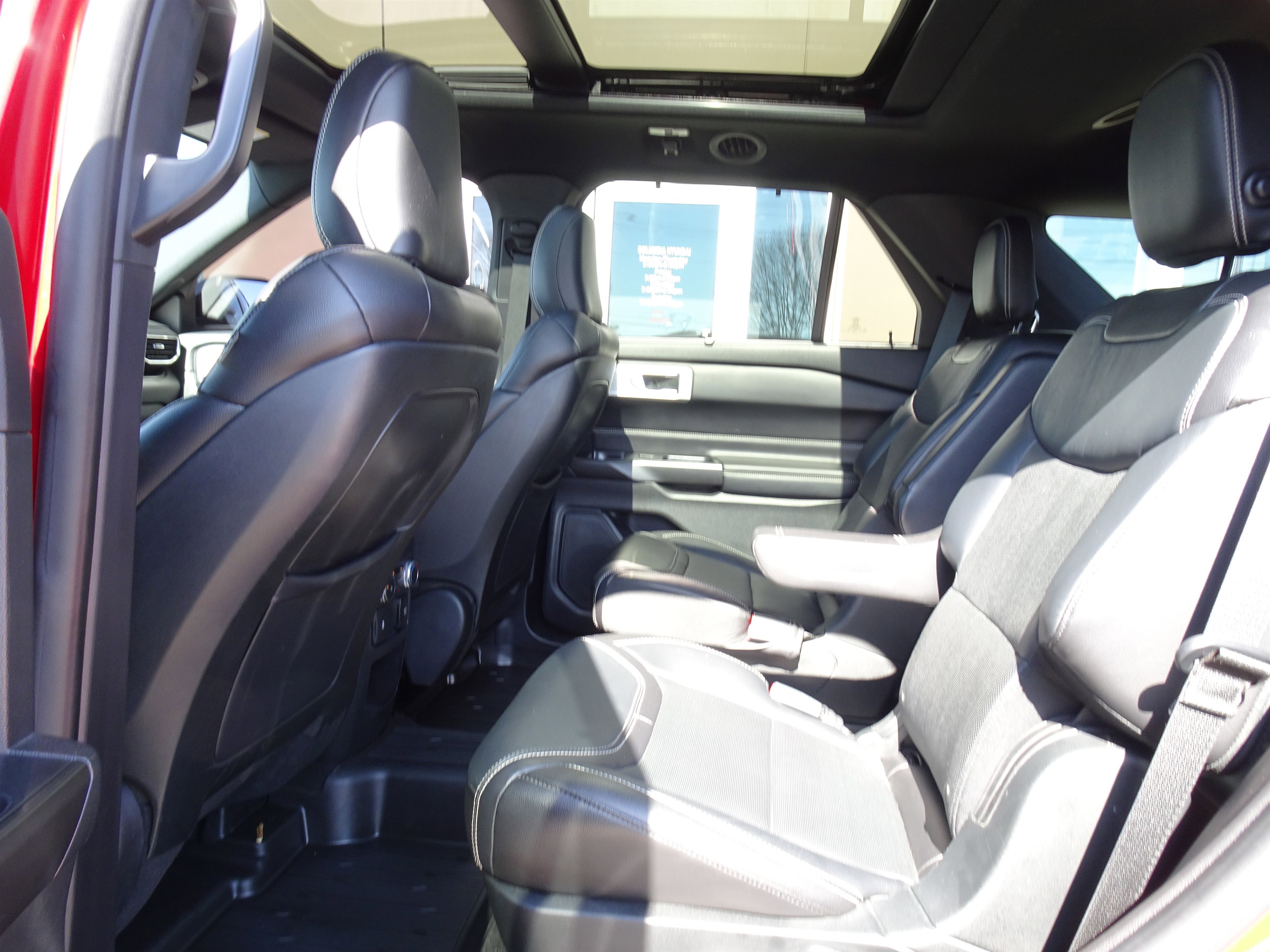 Used 2020 Ford Explorer ST w/ ST Street Pack image 17
