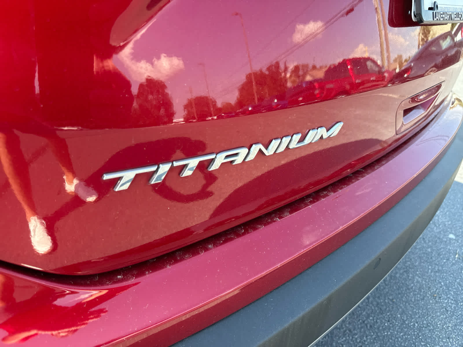 Certified 2024 Ford Edge Titanium image 33