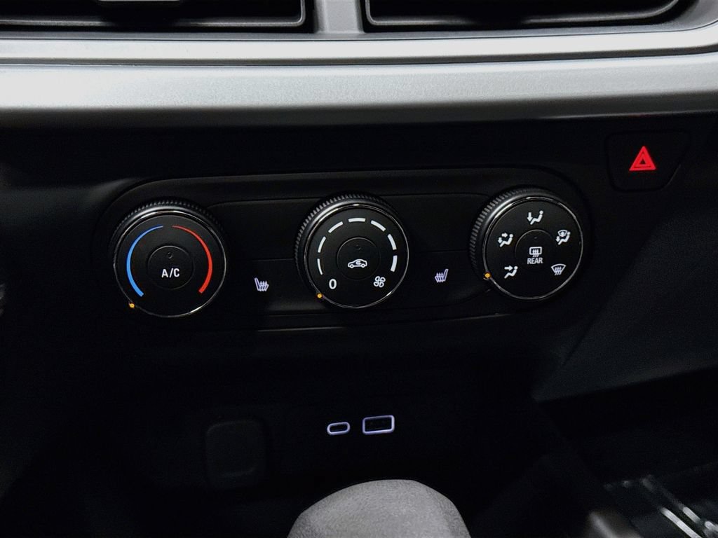 New 2026 Chevrolet Trax RS w/ Driver Confidence Package FWD image 17