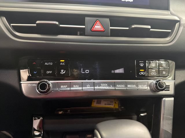 Certified 2024 Kia Seltos SX AWD/4WD image 22