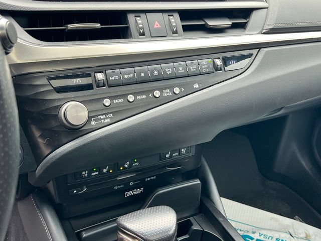 Used 2021 Lexus ES 250 F Sport AWD/4WD image 22