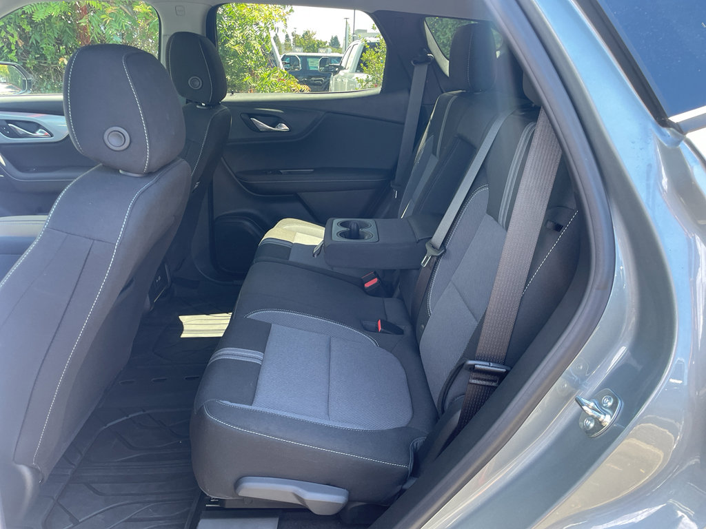 Used 2025 Chevrolet Blazer LT w/ Midnight/Sport Edition image 47