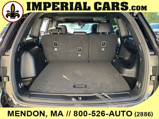 New 2025 Jeep Grand Cherokee Altitude image 12