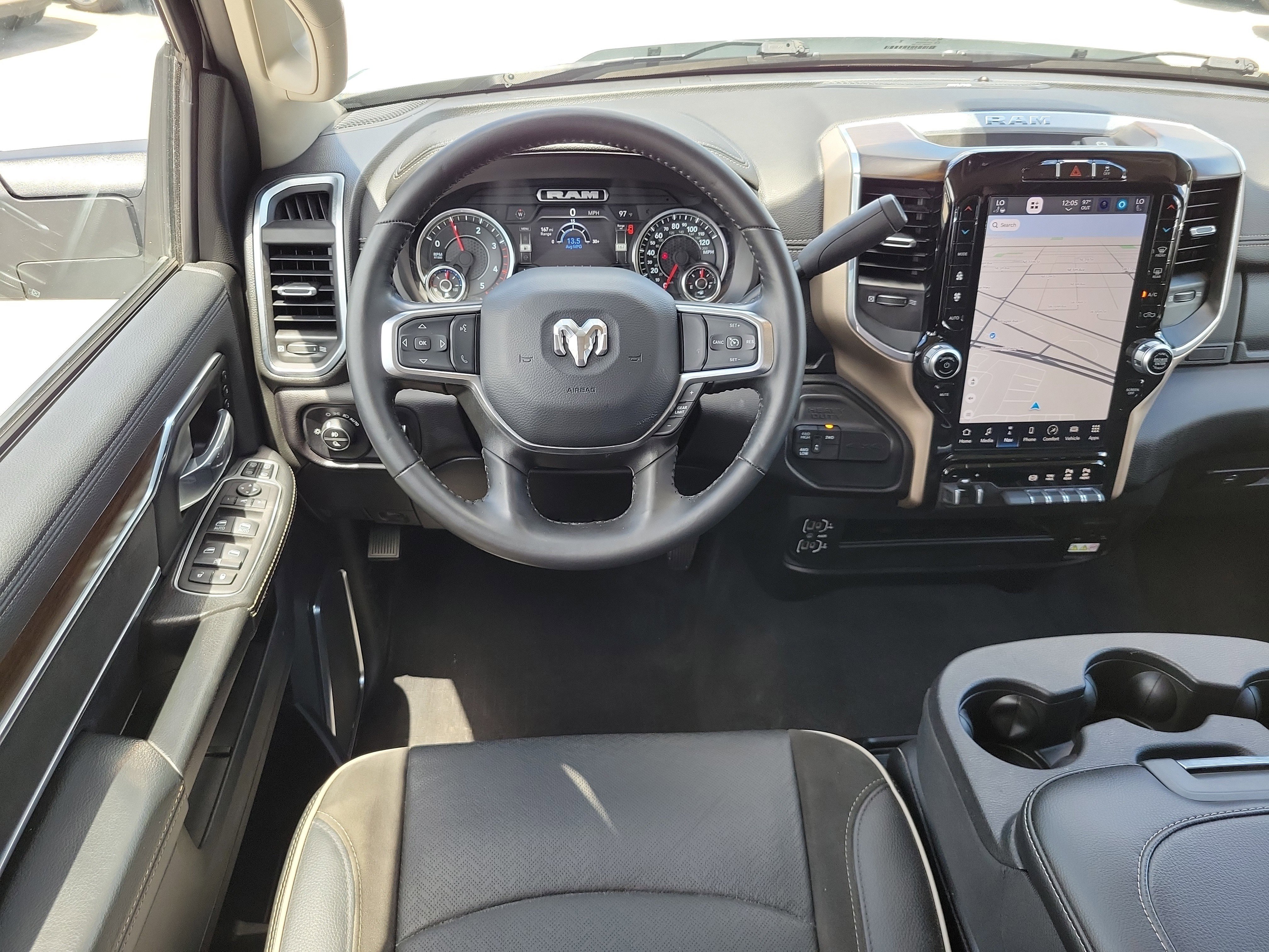 Used 2024 RAM 2500 Laramie AWD/4WD image 24