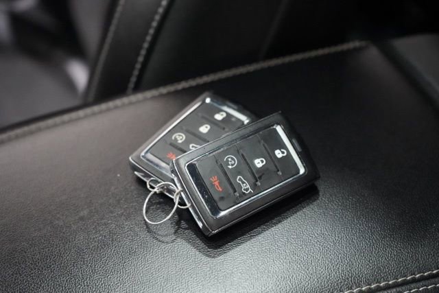 Used 2023 Jeep Grand Cherokee L Altitude image 39