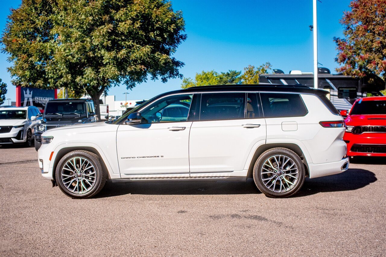 Used 2025 Jeep Grand Cherokee L Summit image 4