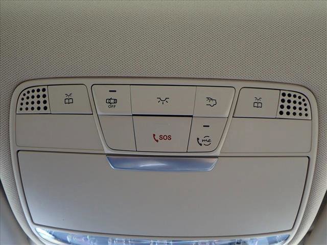 Used 2021 Mercedes-Benz GLC 300 4MATIC image 24