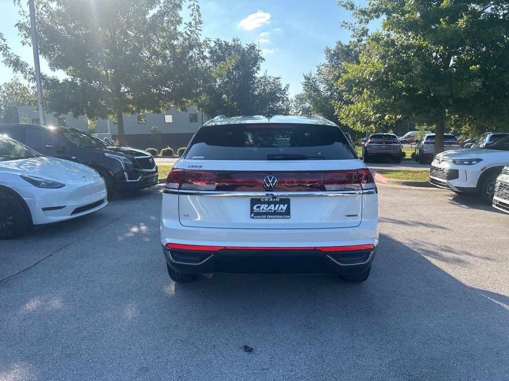 New 2026 Volkswagen Atlas Cross Sport SE image 4