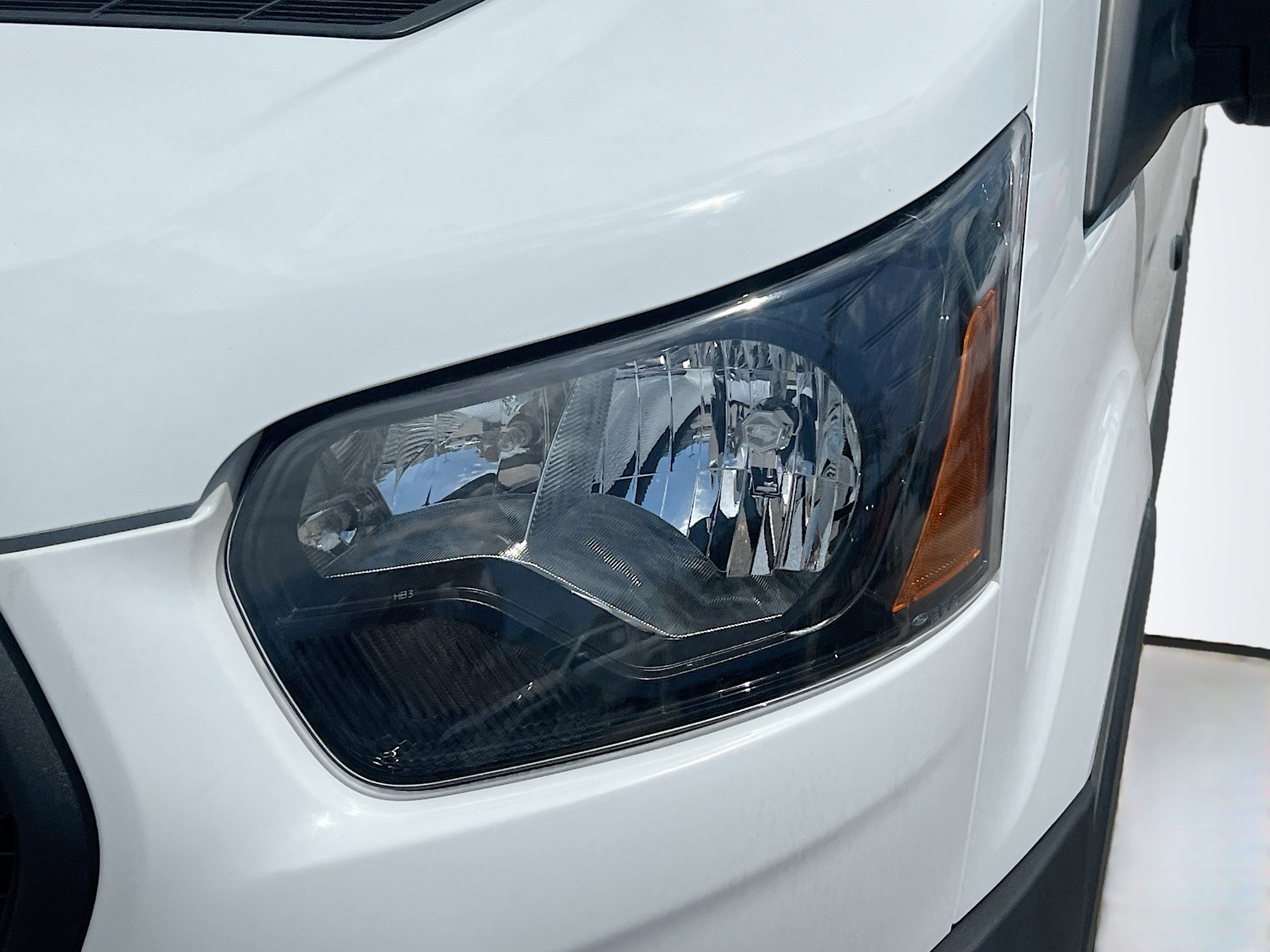 Used 2024 Ford Transit 250 148 High Roof Extended w/ Load Area Protection Package RWD image 11