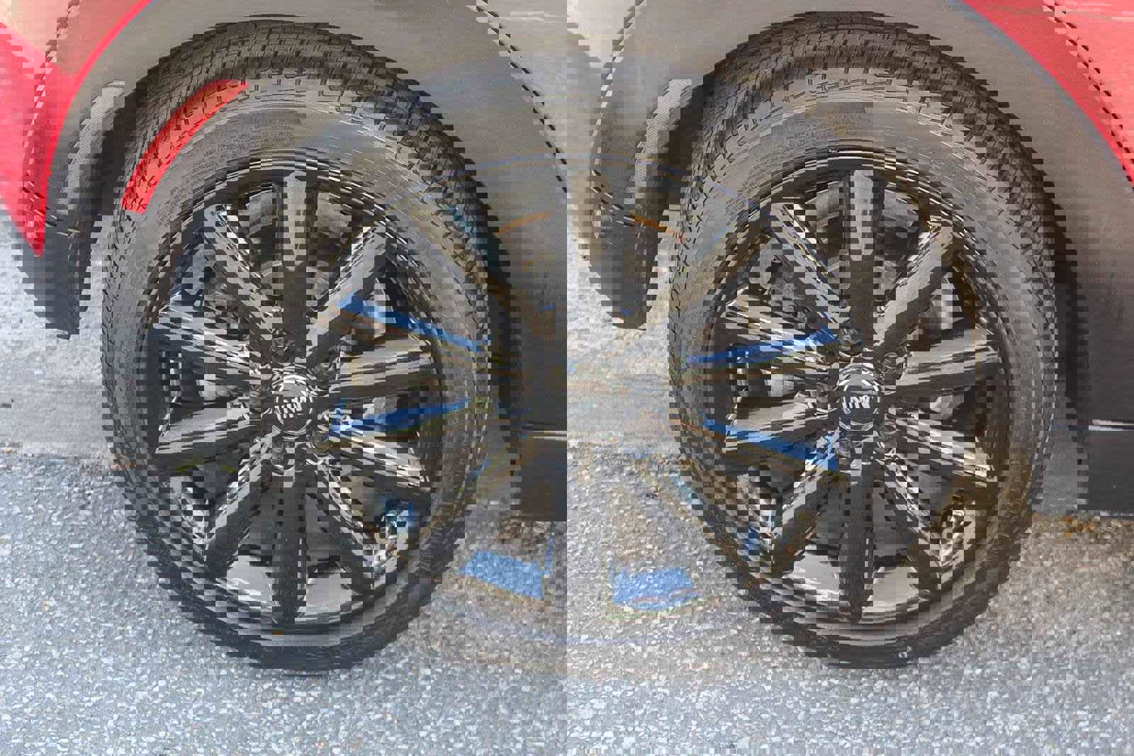 Used 2019 MINI Cooper S w/ Premium Package image 8