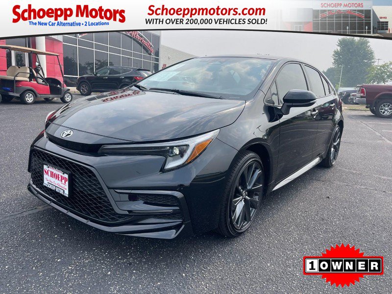 Used 2026 Toyota Corolla SE FWD image 1