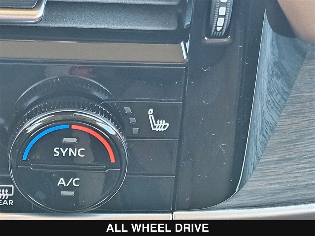 New 2026 Nissan Rogue Platinum image 22