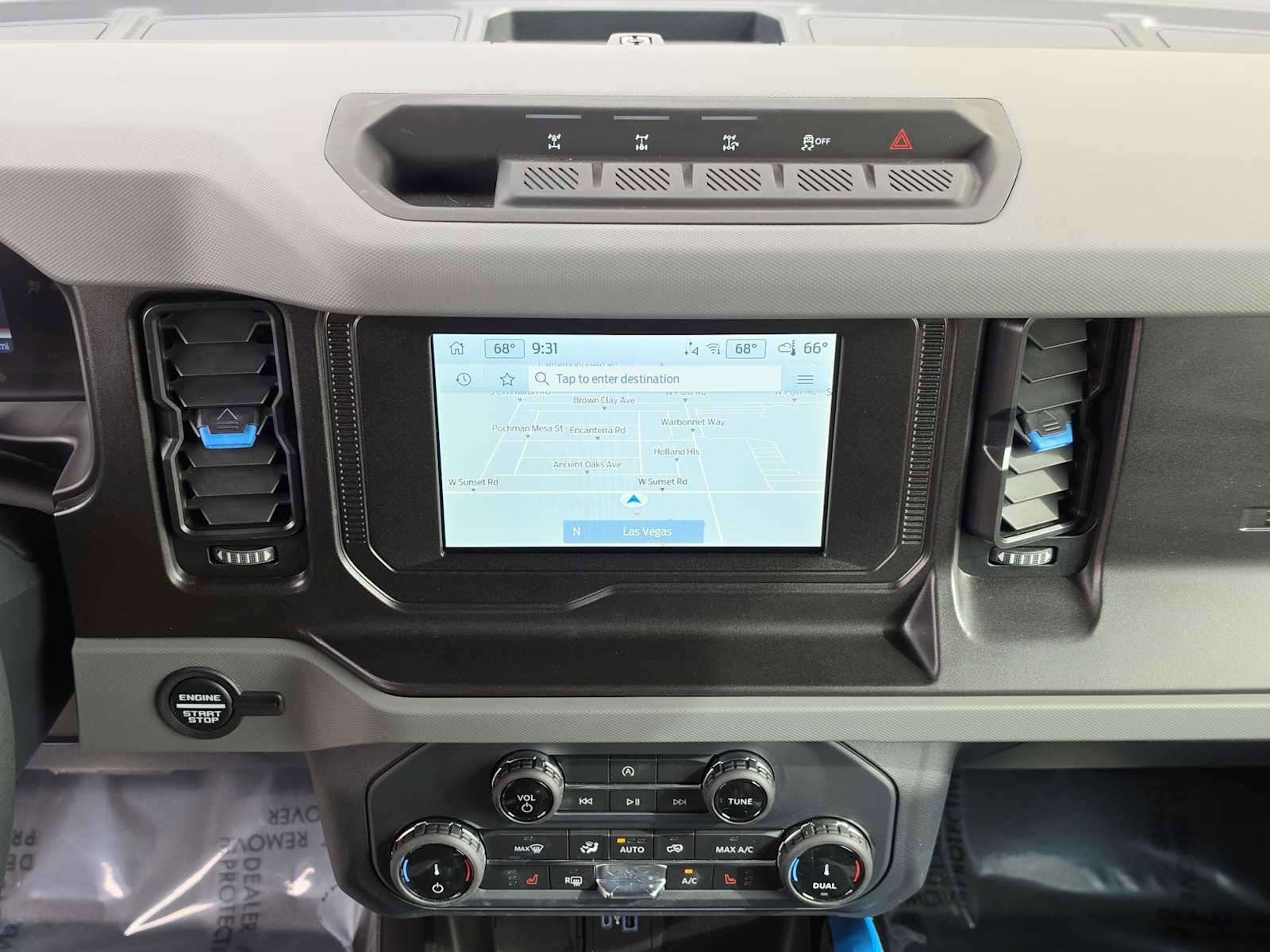 Used 2022 Ford Bronco Black Diamond w/ Sasquatch Package image 20