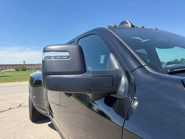 New 2026 RAM 3500 Laramie AWD/4WD image 6