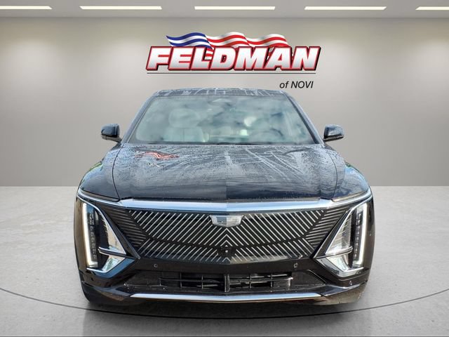 Used 2024 Cadillac Lyriq Luxury AWD/4WD image 9