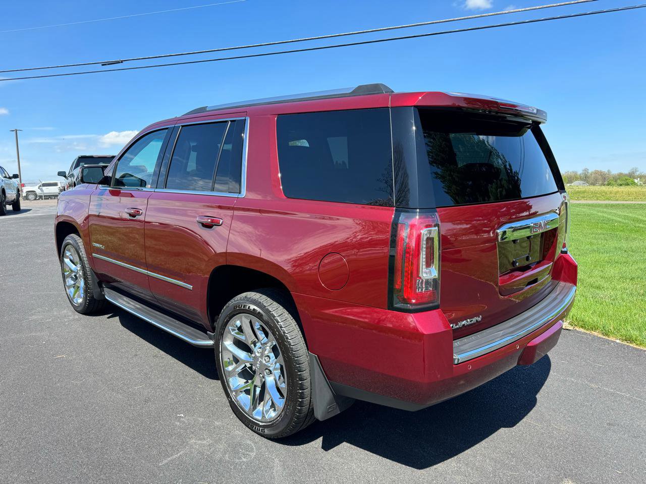 Used 2019 GMC Yukon Denali w/ Open Road Package AWD/4WD image 4