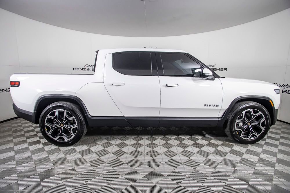 Used 2025 Rivian R1T Adventure AWD/4WD image 3