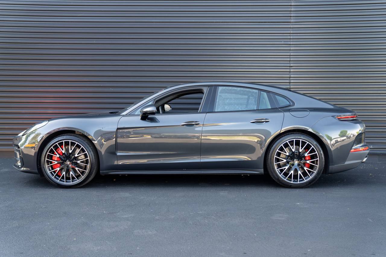 New 2026 Porsche Panamera Turbo AWD/4WD image 2