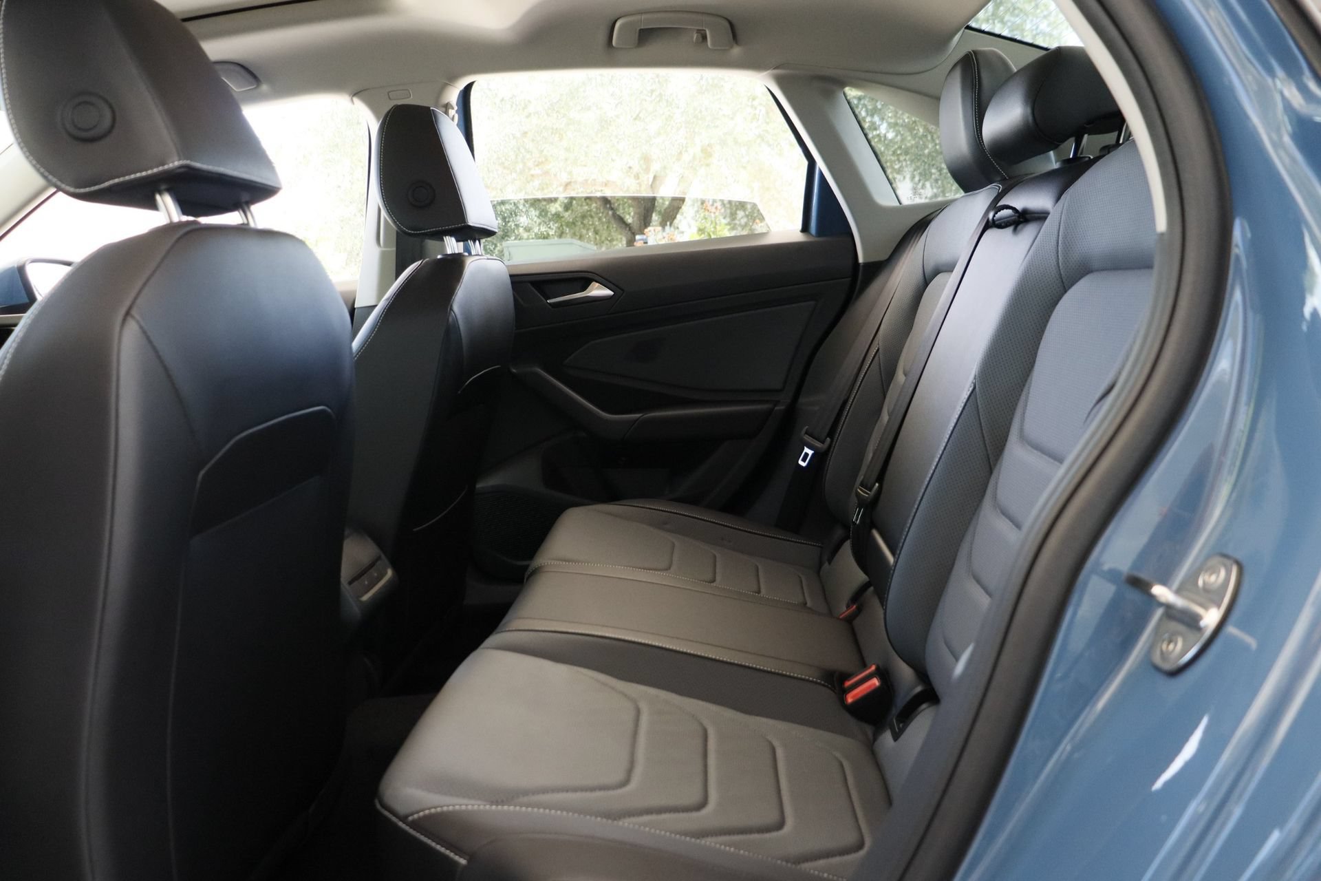 Certified 2026 Volkswagen Jetta SEL FWD image 27