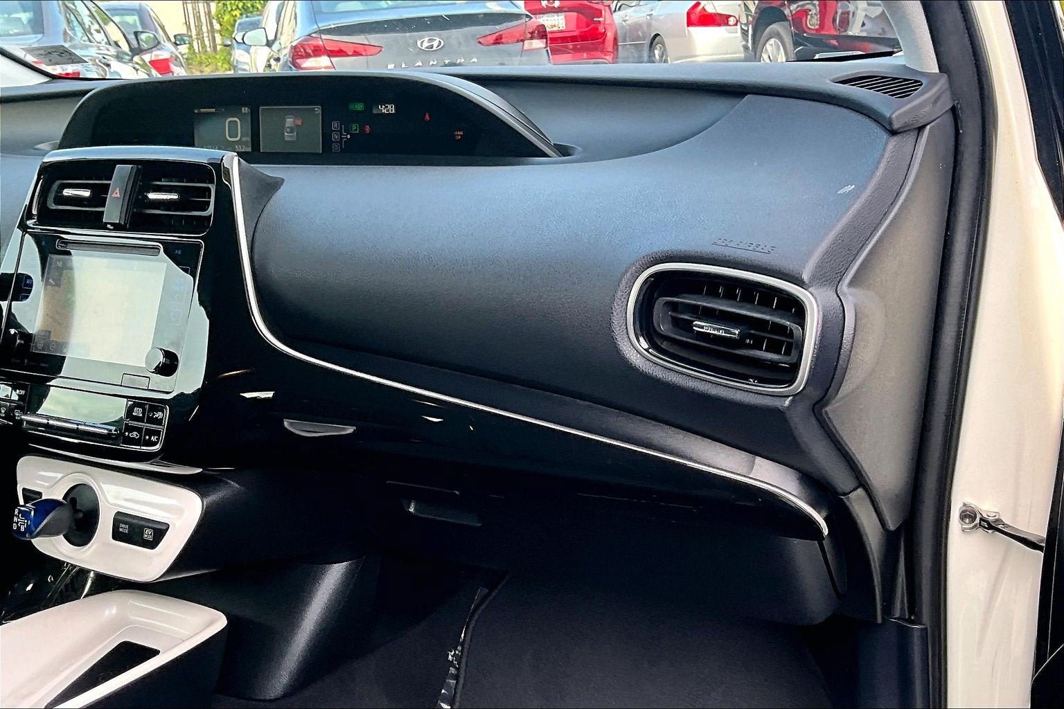 Used 2016 Toyota Prius Three w/ Advanced Technology Package FWD image 14