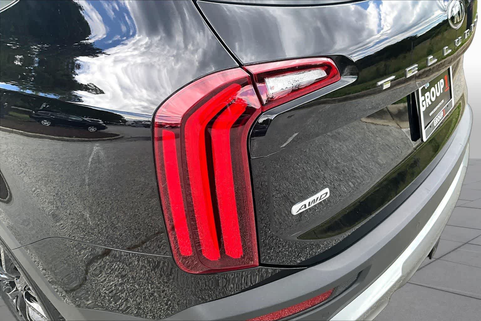 Used 2021 Kia Telluride SX w/ SX Prestige Package AWD/4WD image 29
