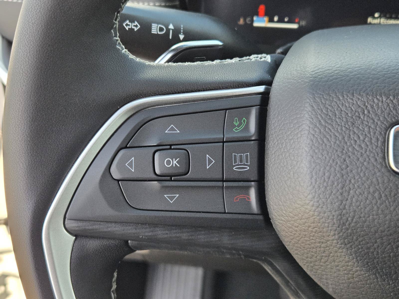 New 2026 Jeep Grand Cherokee Laredo X RWD image 17