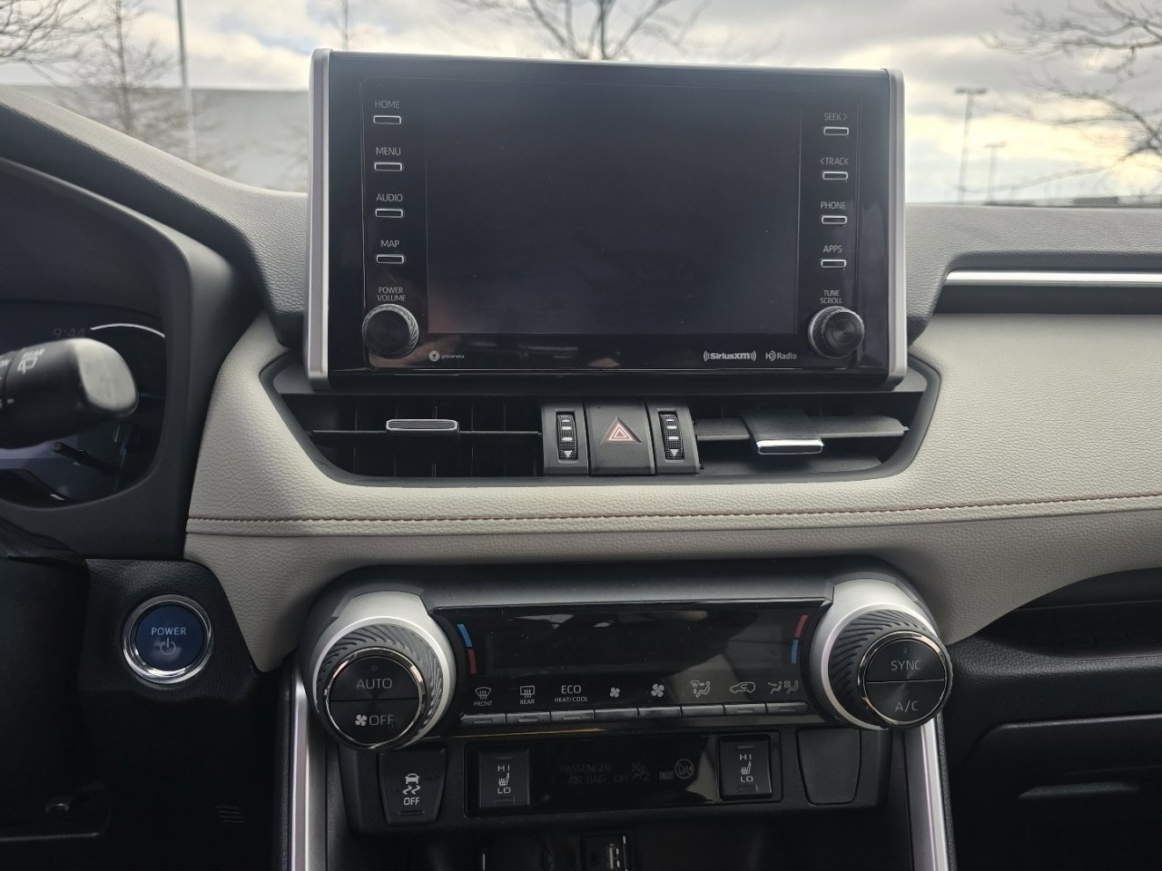 Used 2019 Toyota RAV4 Limited image 19