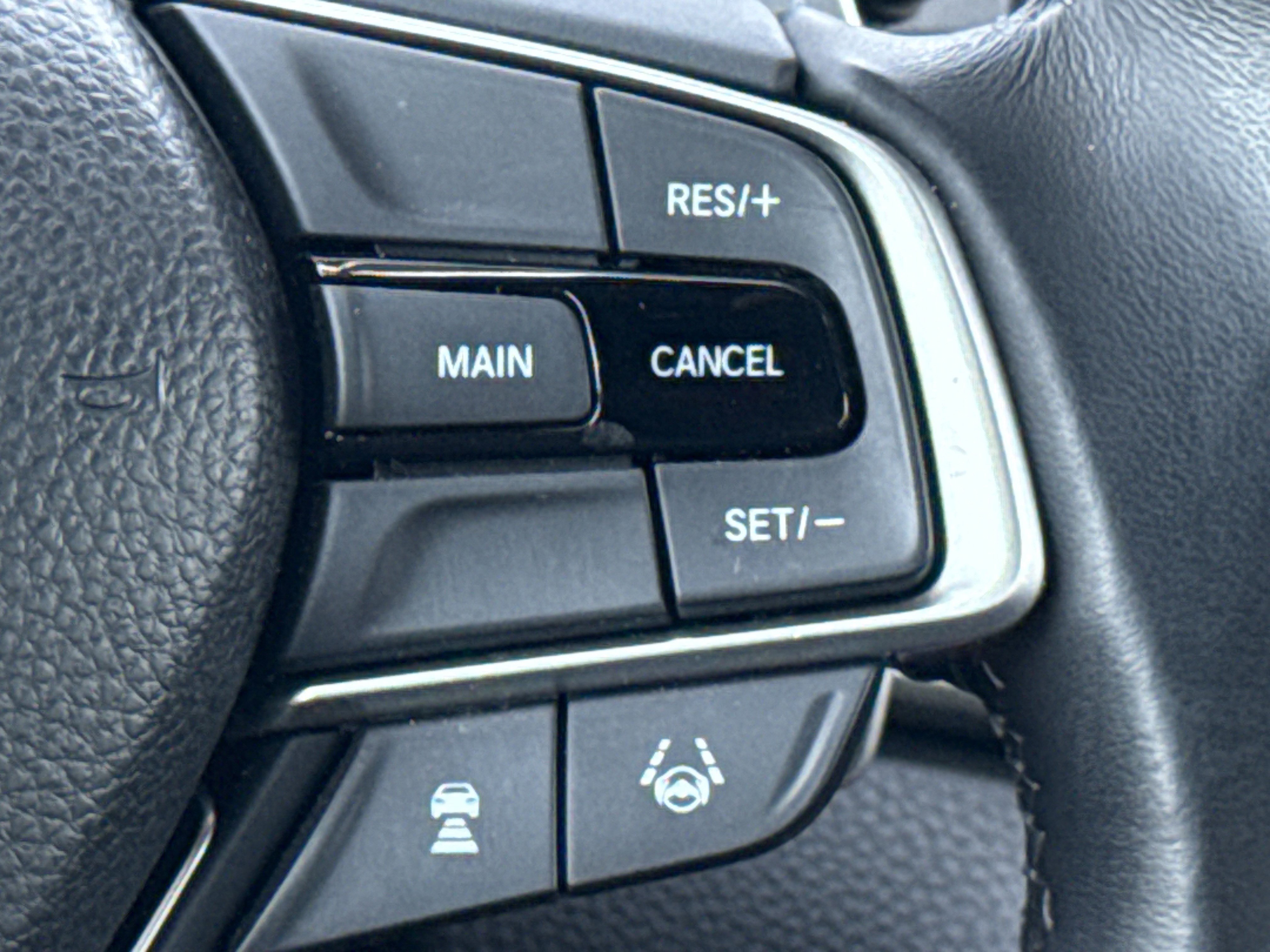 Used 2018 Honda Accord Sport image 11