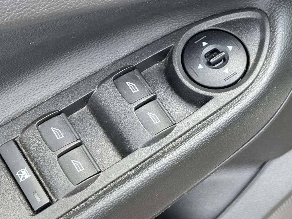 Used 2018 Ford Escape SEL image 17