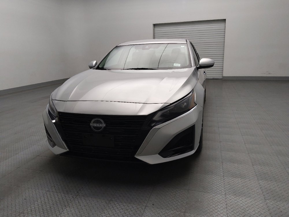 Used 2023 Nissan Altima 2.5 SV image 15