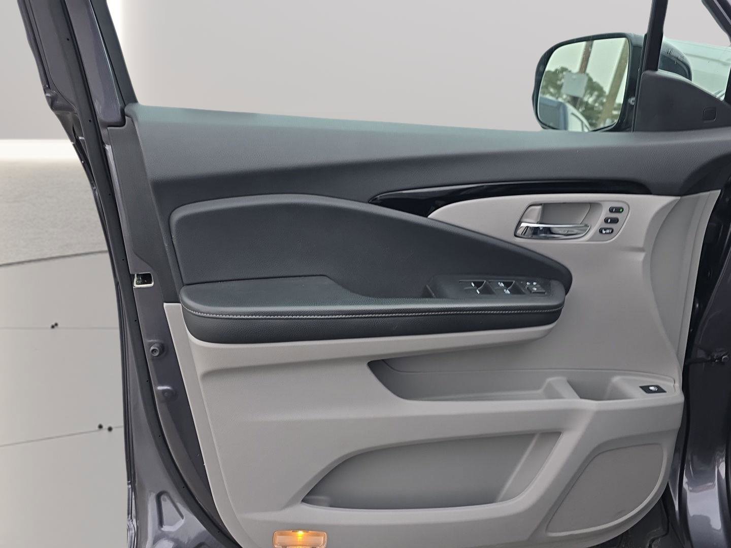 Used 2020 Honda Ridgeline RTL-E image 61