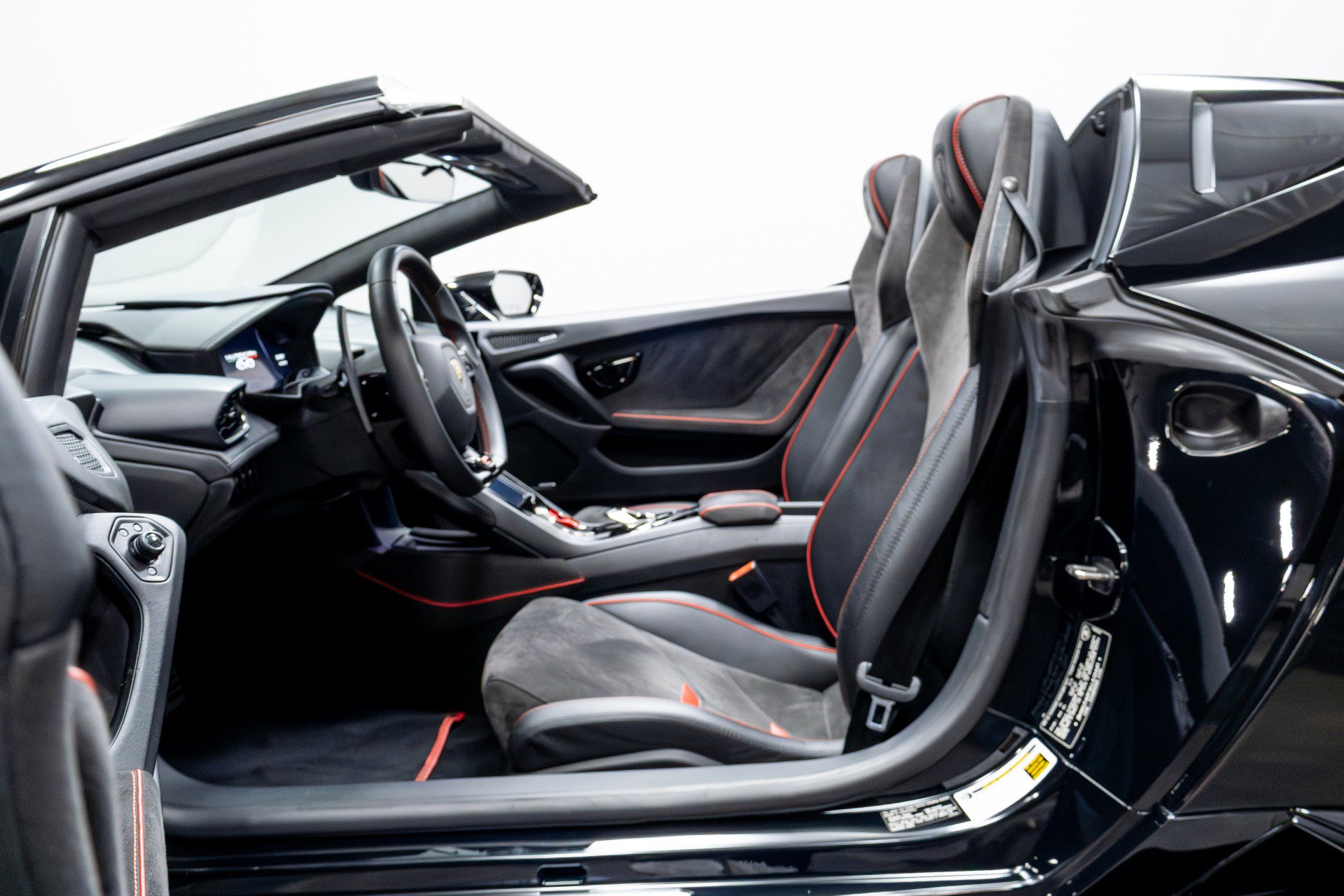 Used 2020 Lamborghini Huracan EVO image 6