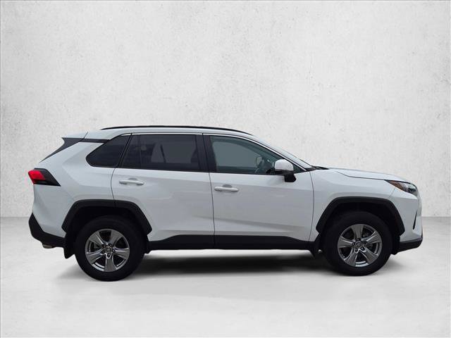 Used 2024 Toyota RAV4 XLE w/ Convenience Package FWD image 4
