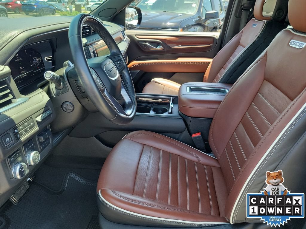 Used 2023 GMC Yukon Denali Ultimate AWD/4WD image 19