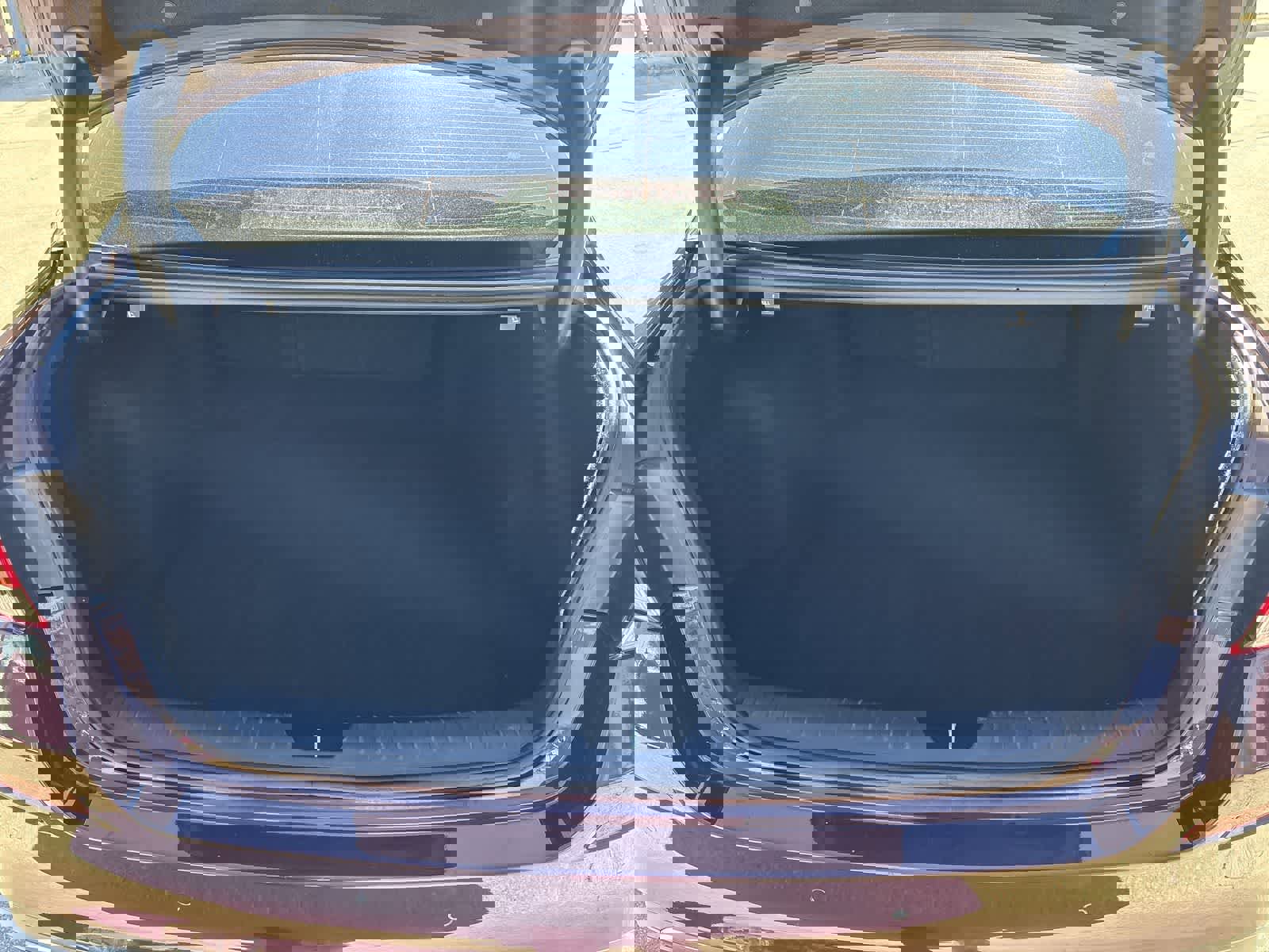 Used 2020 Kia Optima LX image 18