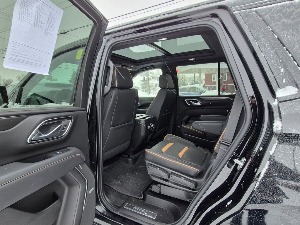 Used 2024 GMC Yukon XL AT4 image 22