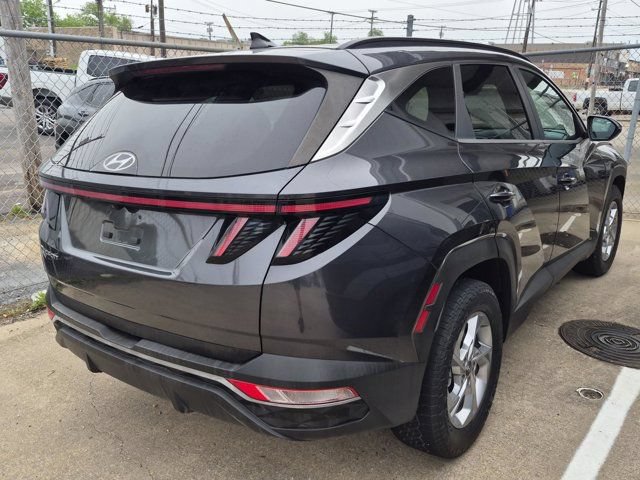 Used 2022 Hyundai Tucson SEL FWD image 4