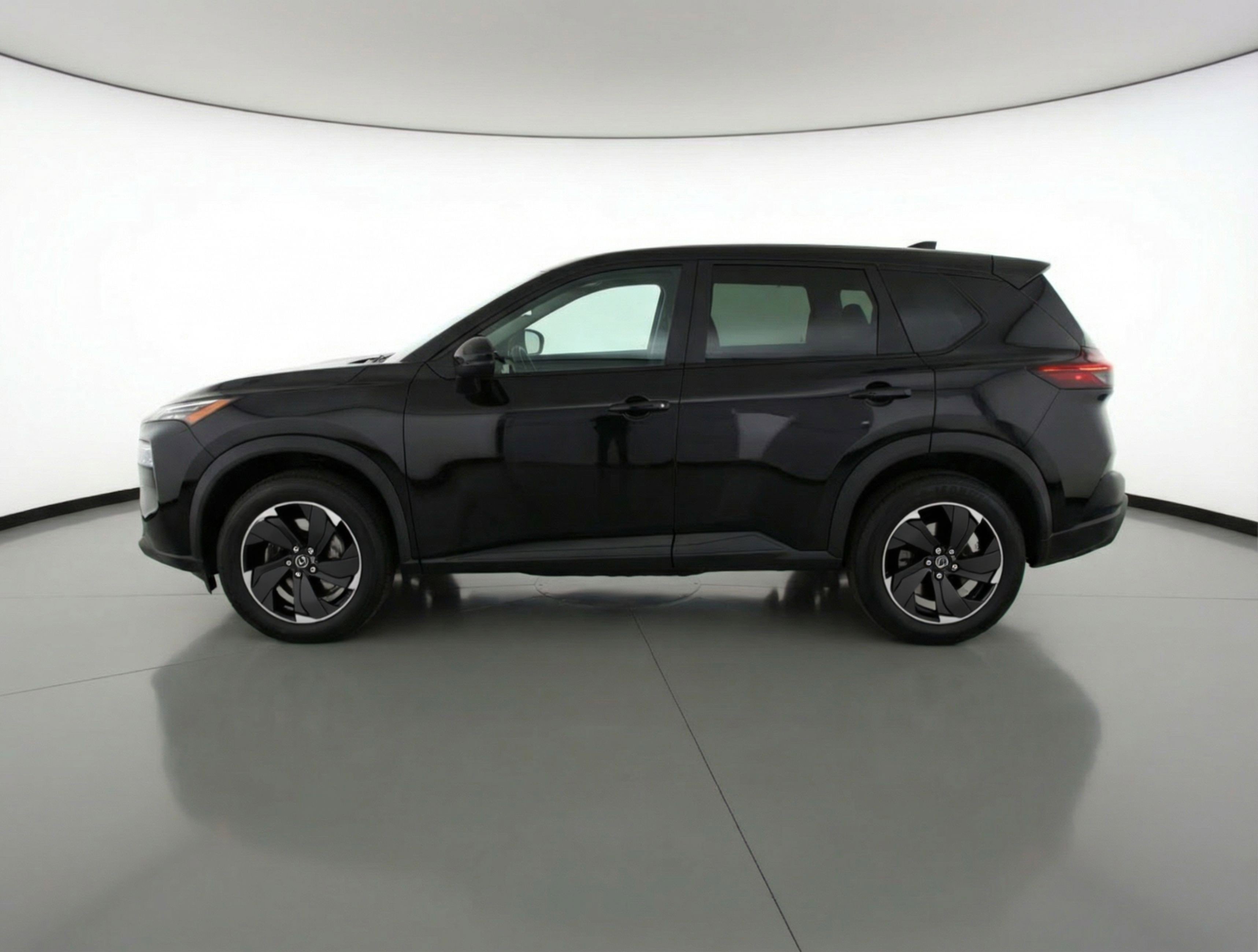 Used 2025 Nissan Rogue SV FWD image 5